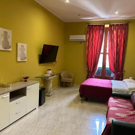 Venus Of Milo Guest house