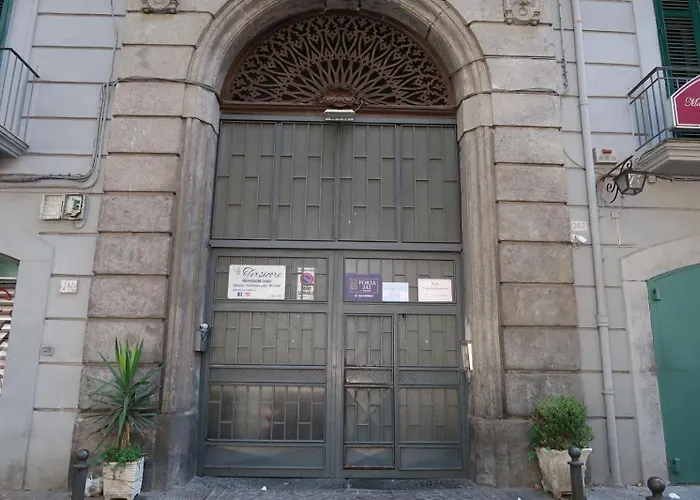 Konukevi Foria 242 Napoli